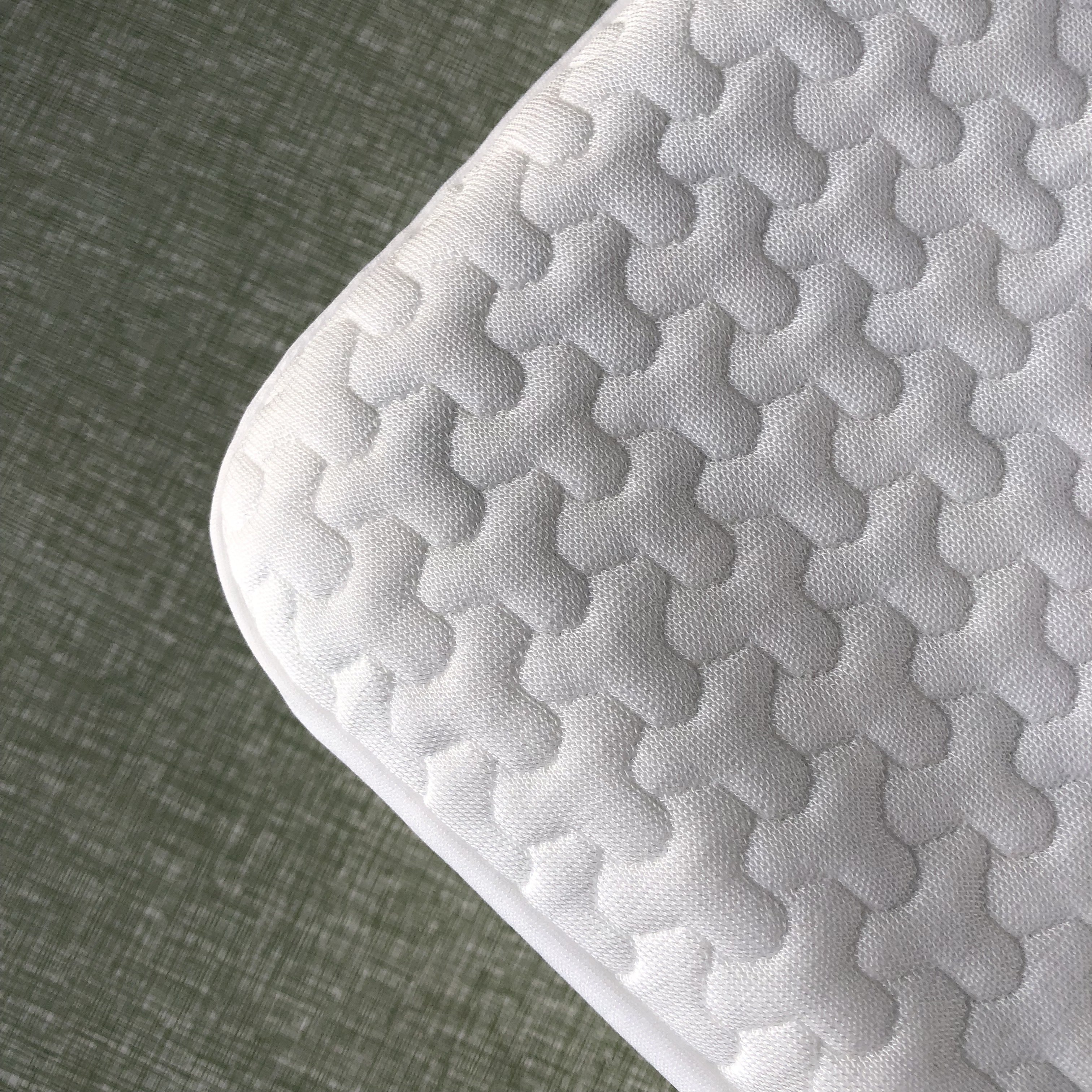 VeltoLiving ShieldGuard™ Waterproof Bed Cover