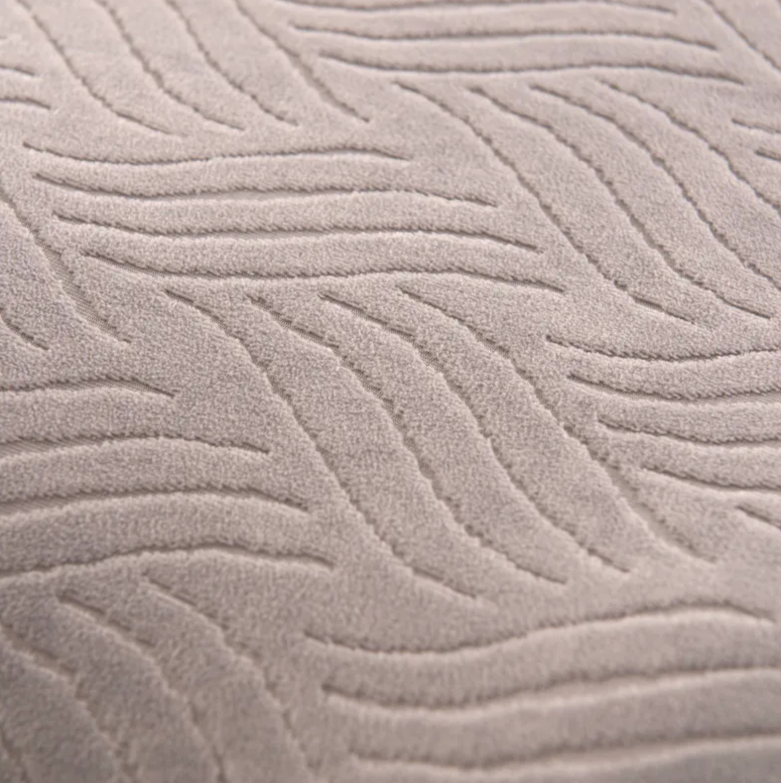 VeltoLiving Butterfly™ Memory Foam Pillow